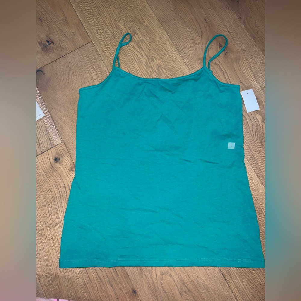 Woman’s Ann Taylor Tank